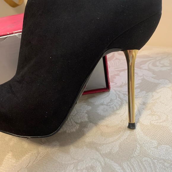 Size 9 Shoe Dazzle black suede "Parisa" platform booties $26 - Picture 2 of 6